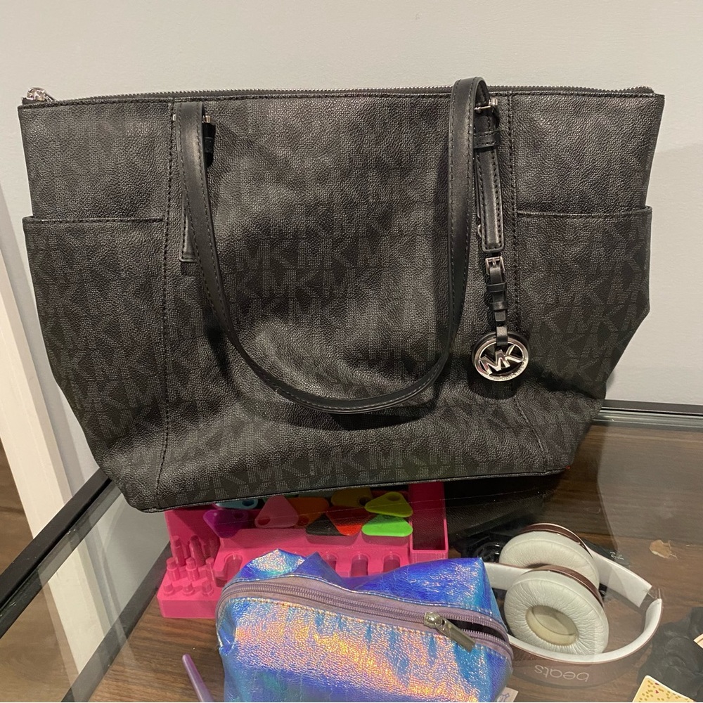 Michael Kors Logo Bag